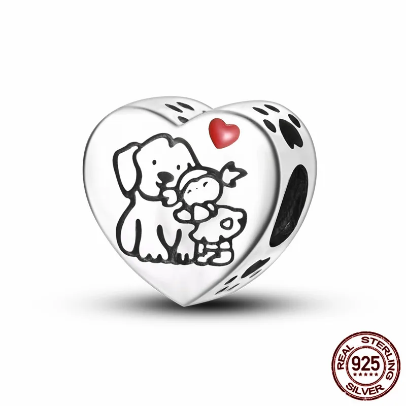 

S925 sterling silver heart-shaped charm paired with an original bracelet makes a perfect DIY jewelry gift for women.