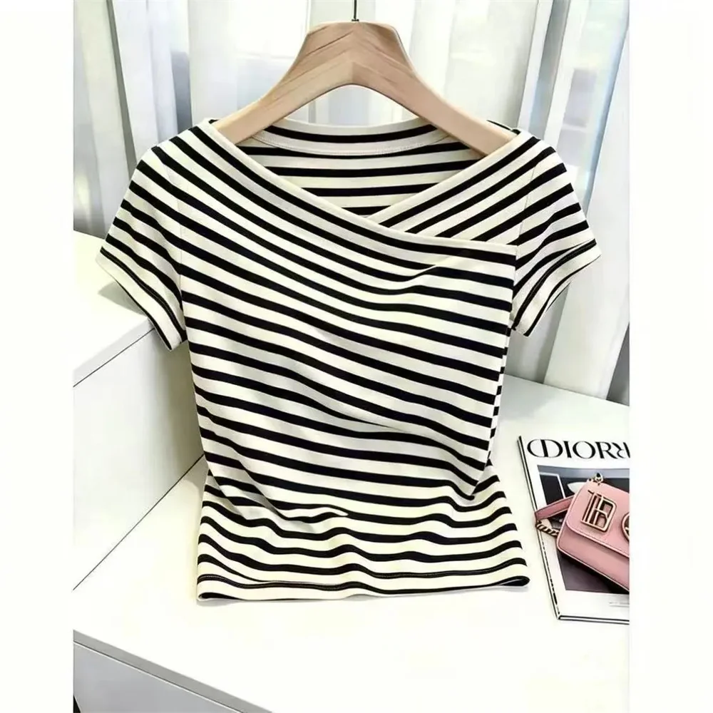 Kurzärmliges Strick-T-Shirt Vintage Gestreiftes T-Shirt Damenkleidung Sommer Eleganter Kühler Seiden-V-Ausschnitt Pullover Mode Lässige Schlanke Oberteile – Detail 2