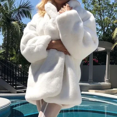 

For Female Style Lady Eco Fur Coat White Winter Women's Artificial Fur Jacket Thickened Oversized Fluffy Faux Fur Coat