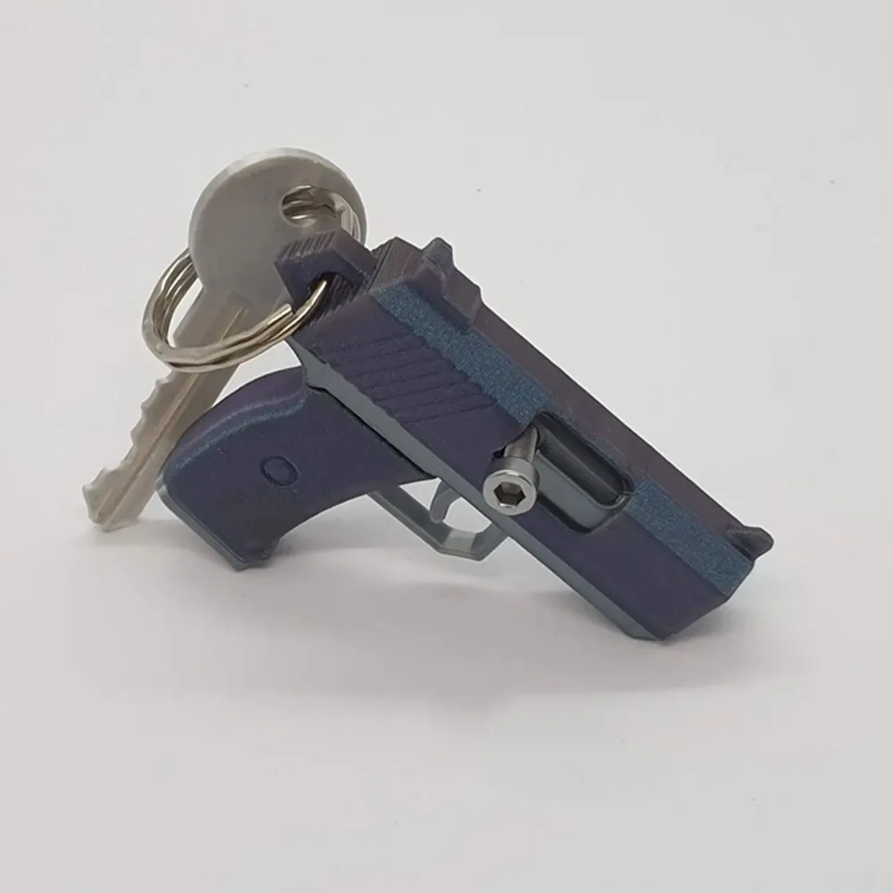 Miniature Pistol Keychain M9 Mini Gun Model Rifle Small Toy Gun Can Launch 6mm Paper Balls for Gift Pendant Color Be Customized