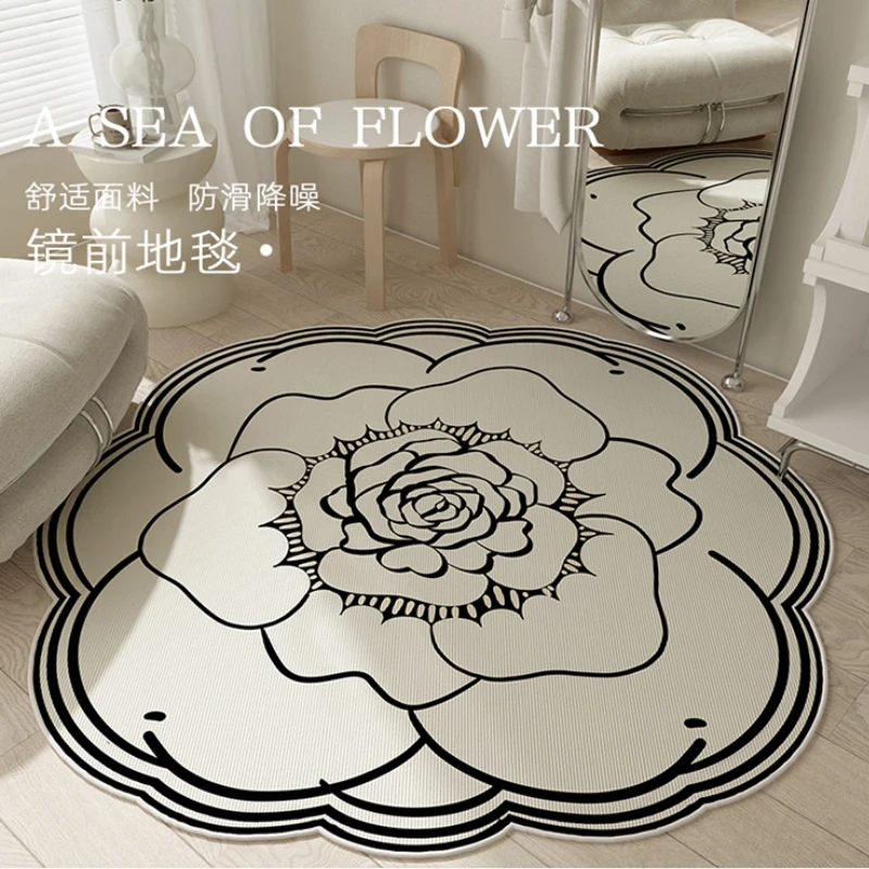 

Modern Luxury Rugs for Bedroom French Style Living Room Decoration Carpet Flower Shape Bedside Rug Home Washable Thick Floor Mat