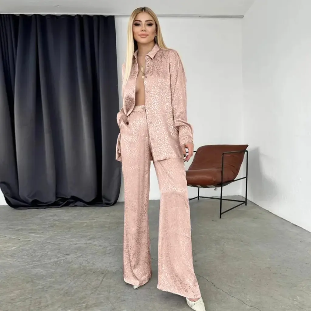 

Женская мода, повседневный комплект из двух предметов с леопардовым принтом, большая рубашка и брюки с длинными рукавами, европейский и американский стиль