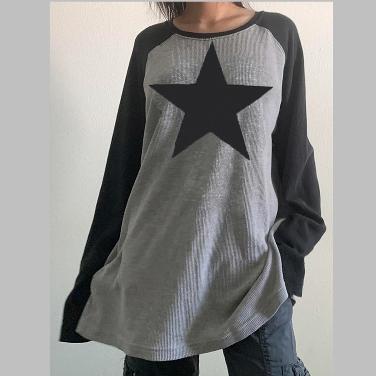 Women's Pullover Sweatshirts Star Printed Loose Casual Round Neck Long Sleeve Tops Autumn Streetwear