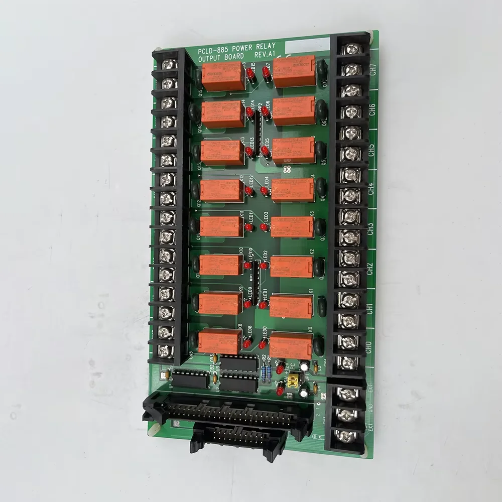 

PCLD-885 The Relay Output Board