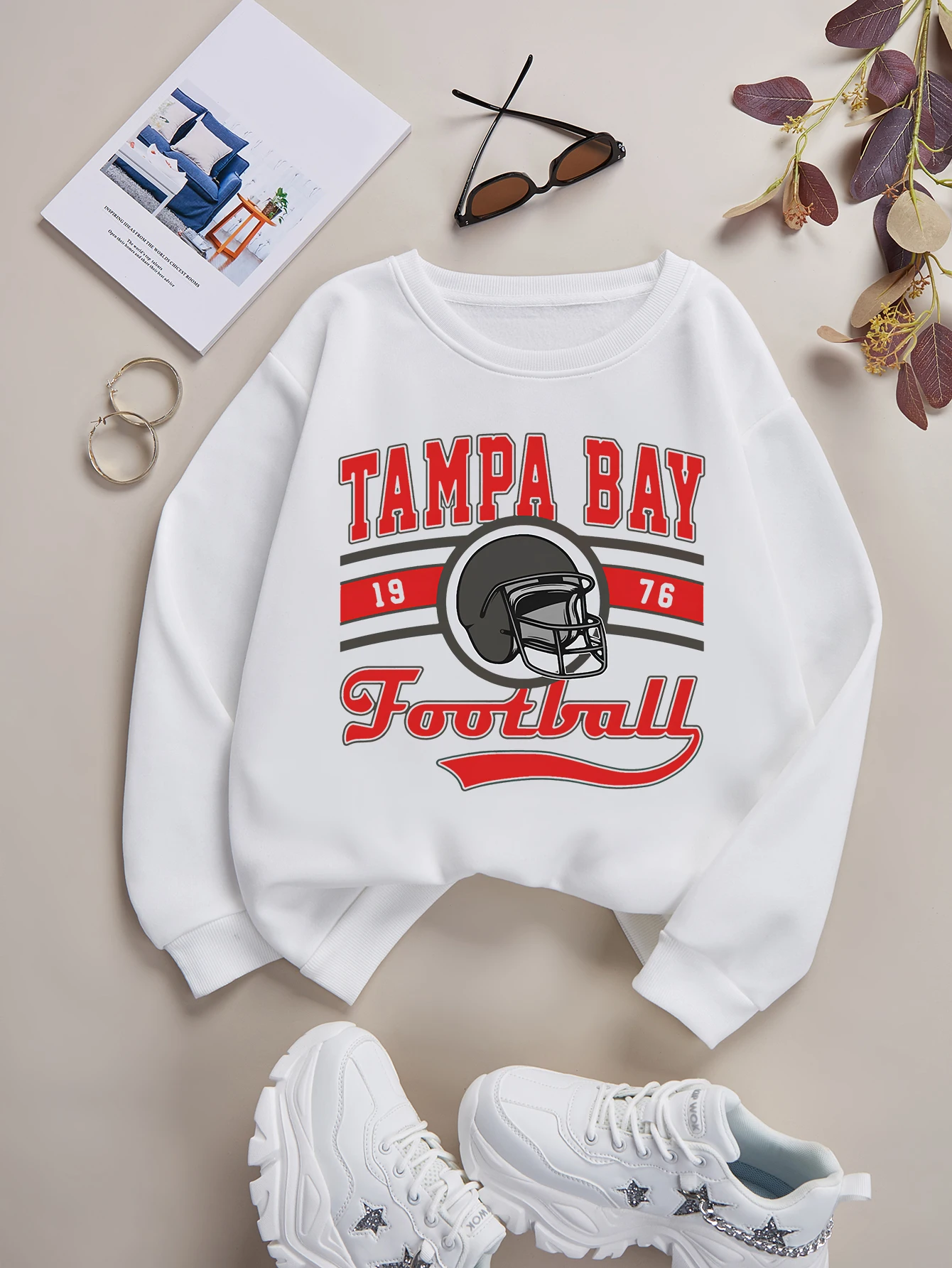 Tampa Bay Football Women's Football Print Thermal Lined Crew Neck Loose Pullover Long Sleeve Plus Fashion Casual Sweatshirt