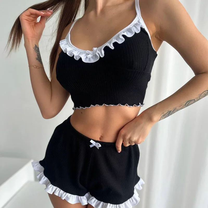 

Spring And Autumn New Sexy Suspender Shorts Two-piece Set Fungus Edge Contrasting Color Sweetheart Spice Girl Home Two-piece Set