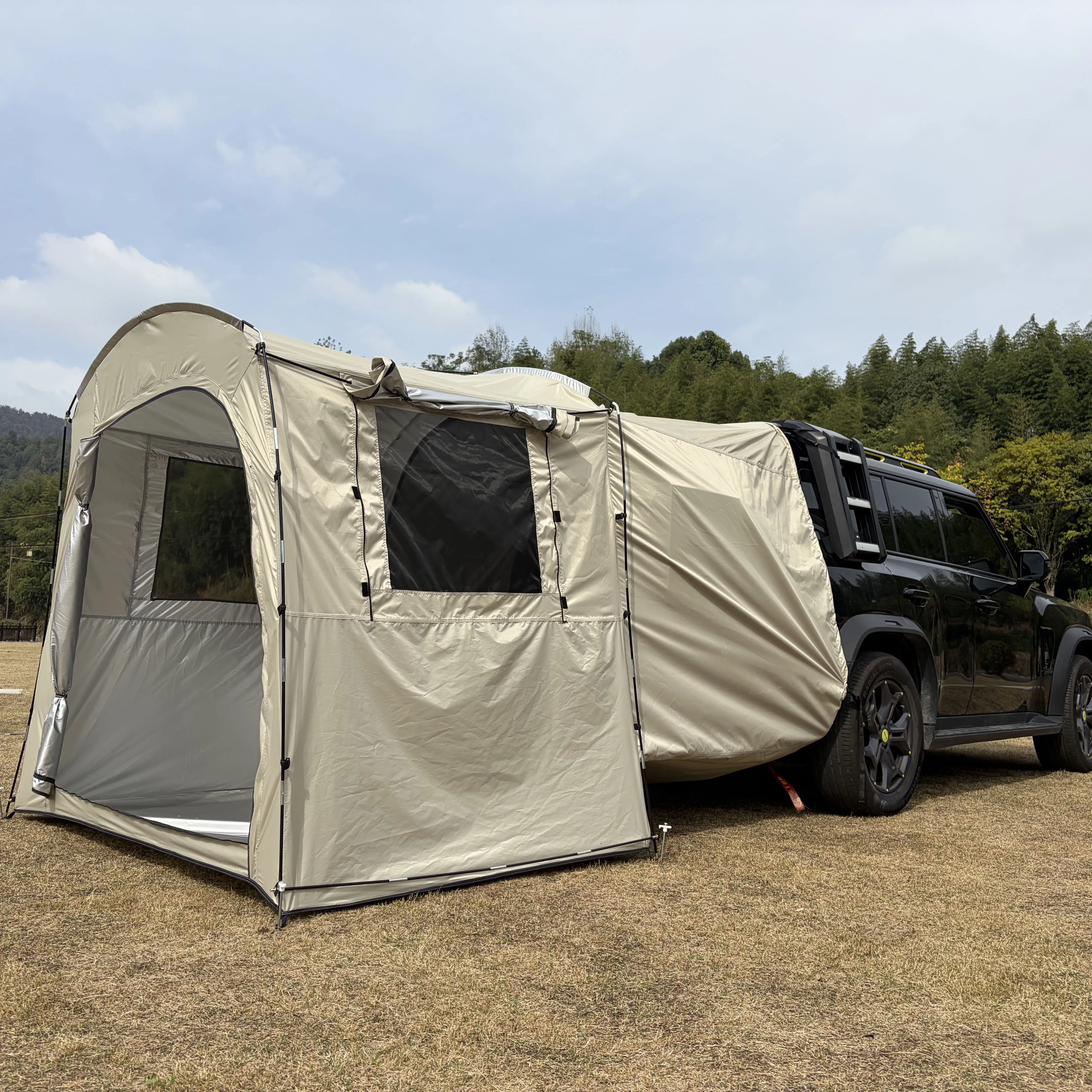 Self-driving Tour SUV Tent, 2 Person Waterproof Tailgate Car Camping Tent with Mesh Screen,Rectangle Car Tent,car Rear Tent