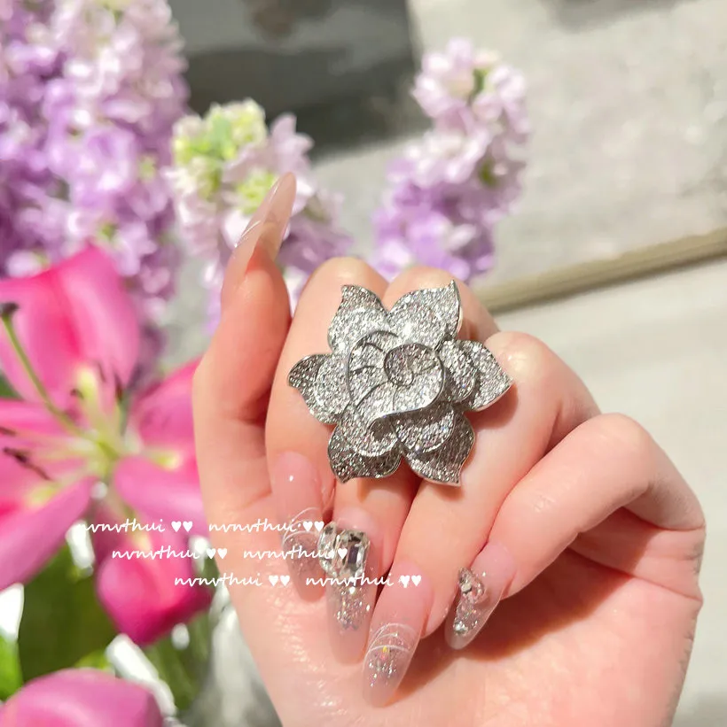 Water Drop Gem Retro Jinshan Camellia Zircon Tassel Ring