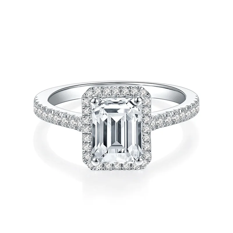 Hot Selling 6*8Mm Emerald Cut Moissanite Diamond 2Ct Gra Ring For Ladies S925 Silver Plated 18K White