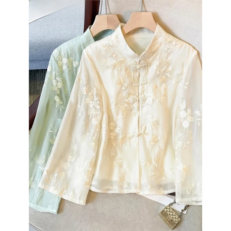 

Autumn Fashion Chinese Style Embroidery Women Shirt Blouse Ladies Tops Blusas Mujer De Moda Verano Stand Collar Women Shirts