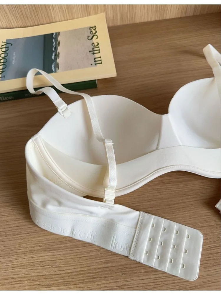 حمالة صدر YUQI للنساء، صدر صغير، عرض كبير، زوج قريب، ثدي مضاد للترهل، غير سلكي، حمالة صدر مريحة بدون خياطة بنصف كوب