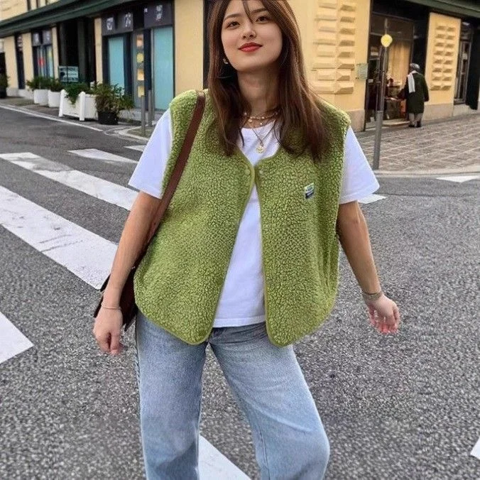 Loose Fleece Vest Top Women's Short Sleeveless Jacket Outerwear Autumn Winter Fashion Casual  Color Inner Wear