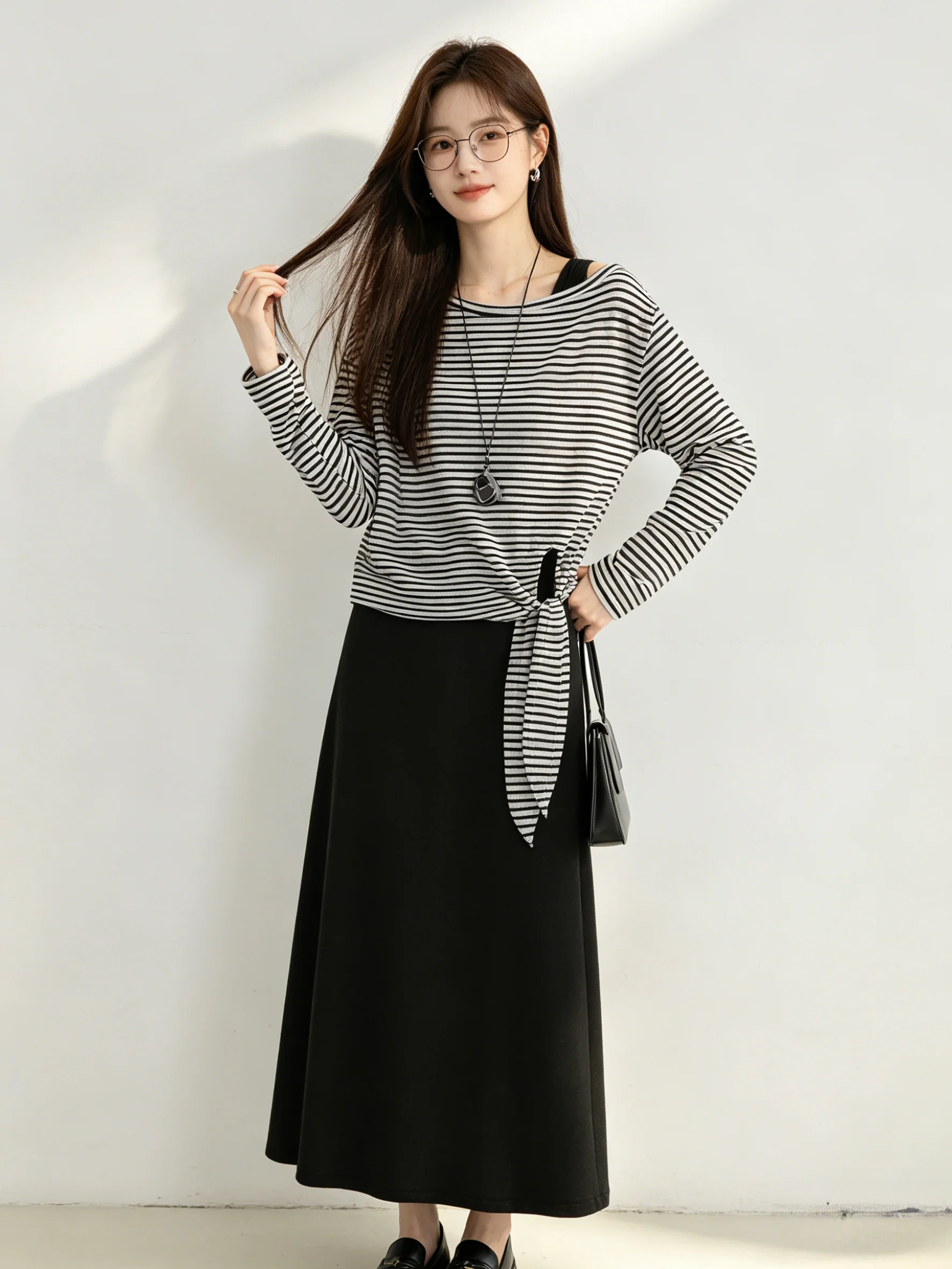 

Korean Style Casual Stripe Two-Piece Set Summer Tie-Shoulder Top Strap Long Skirt Slimming Anti-Aging Fashion Ensemble