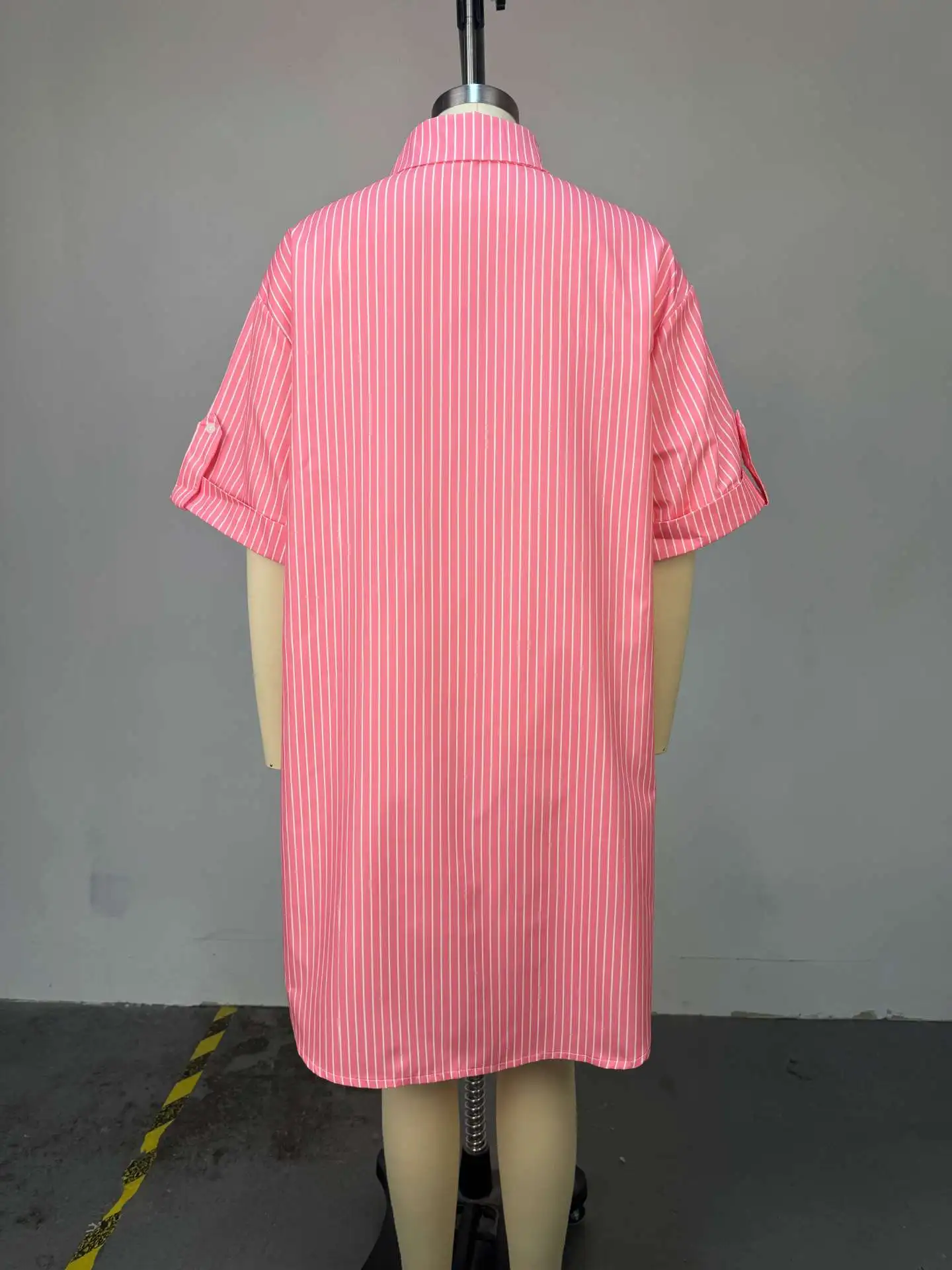 Frauen Gestreiften Shirts Kurzarm Einreiher Casual Hemd Drehen Unten Kragen Midi Länge Top Blusen Dame Herbst 2025