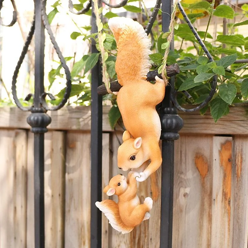 Creative Climbing Rope Squirrels Resin Figurines Tree Hanging Ornament Garden Outdoor Decoration Home Landscape Yard Decorative