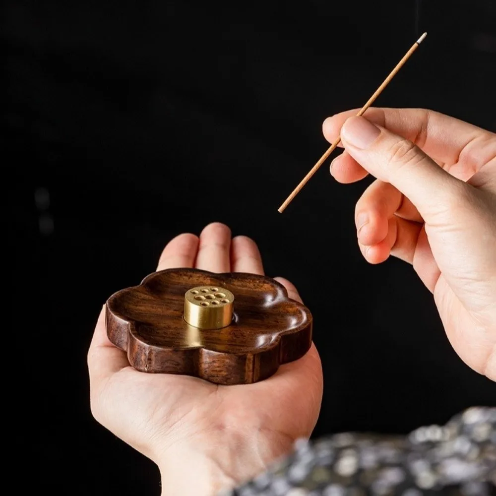 

Plum/Cherry Blossom Wooden Incense Holder Handmade Retro Sakura Incense Insertion Decorative Sturdy Incense Stick Burner