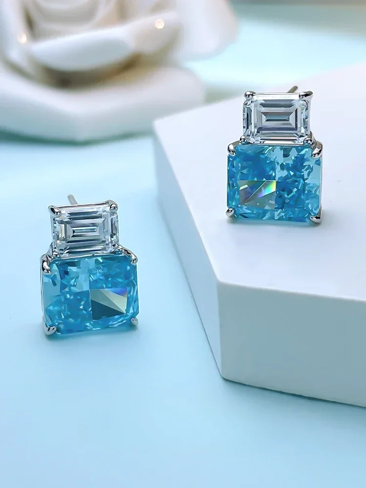 Desire Fashion Color Diamond Perfume Bottle 925 Sterling Silver Broken Ice Cut Earrings Inlaid with High Carbon