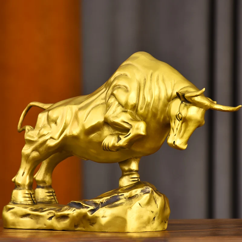 

2023 foreign business guest company office boss GIFT High grade lucky gold copper bull Ornament Lucky Sculpture BAR Living ROOM