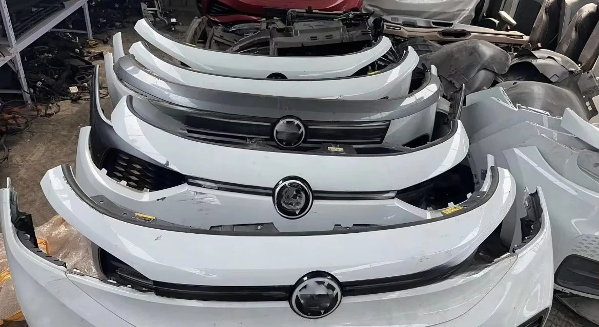 مركبات الطاقة الجديدة قطع غيار السيارات الوفير هود قطع غيار السيارات كاملة لشركة فولكس فاجن ID3 ID4 ID6 الوفير 2024 الصين