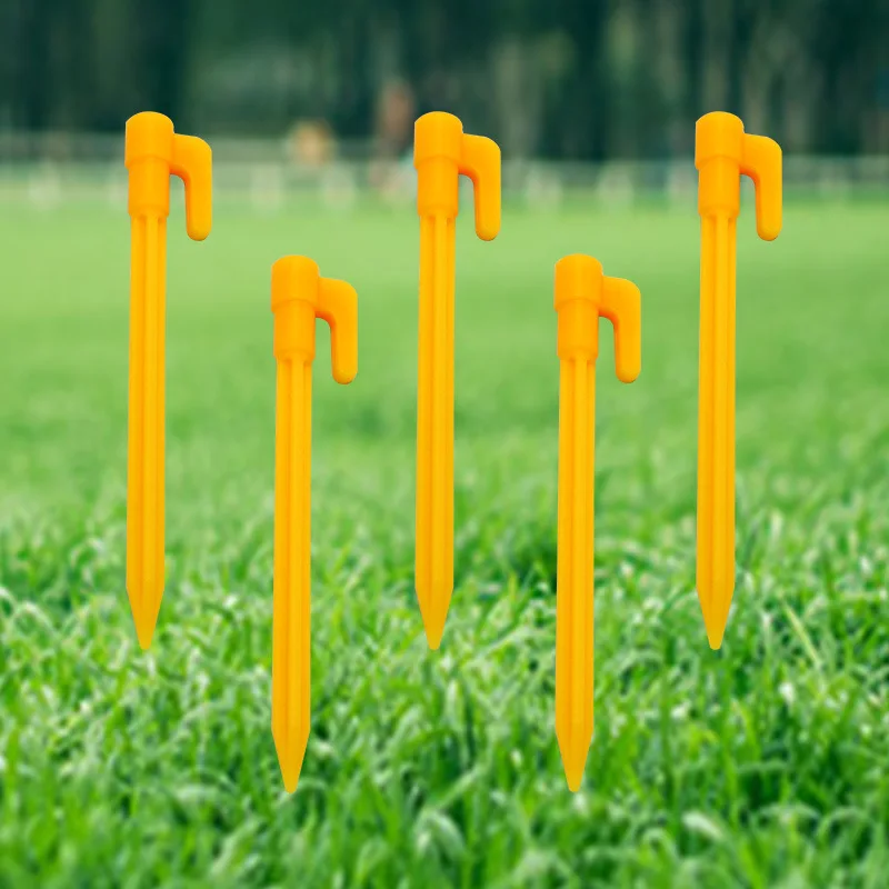 ตะปูยึดเต็นท์พลาสติกแบบยึดกับที่1/4/8ชิ้นอุปกรณ์ตั้งแคมป์กลางแจ้งเสื่อเต็นท์ชายหาดเต็นท์กันลมลิ่มปักพื้น