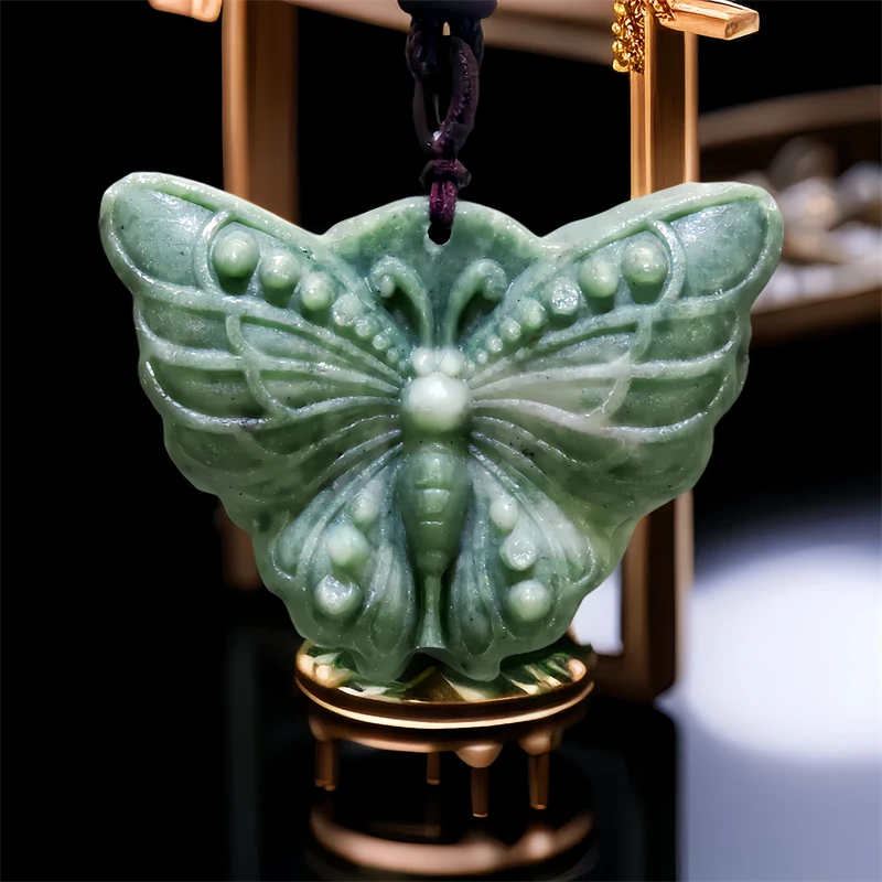 

Natural Real Jade Butterfly Pendant Necklace Vintage Talismans Gift Gemstones Chinese Accessories Fashion Amulet Carved Jewelry