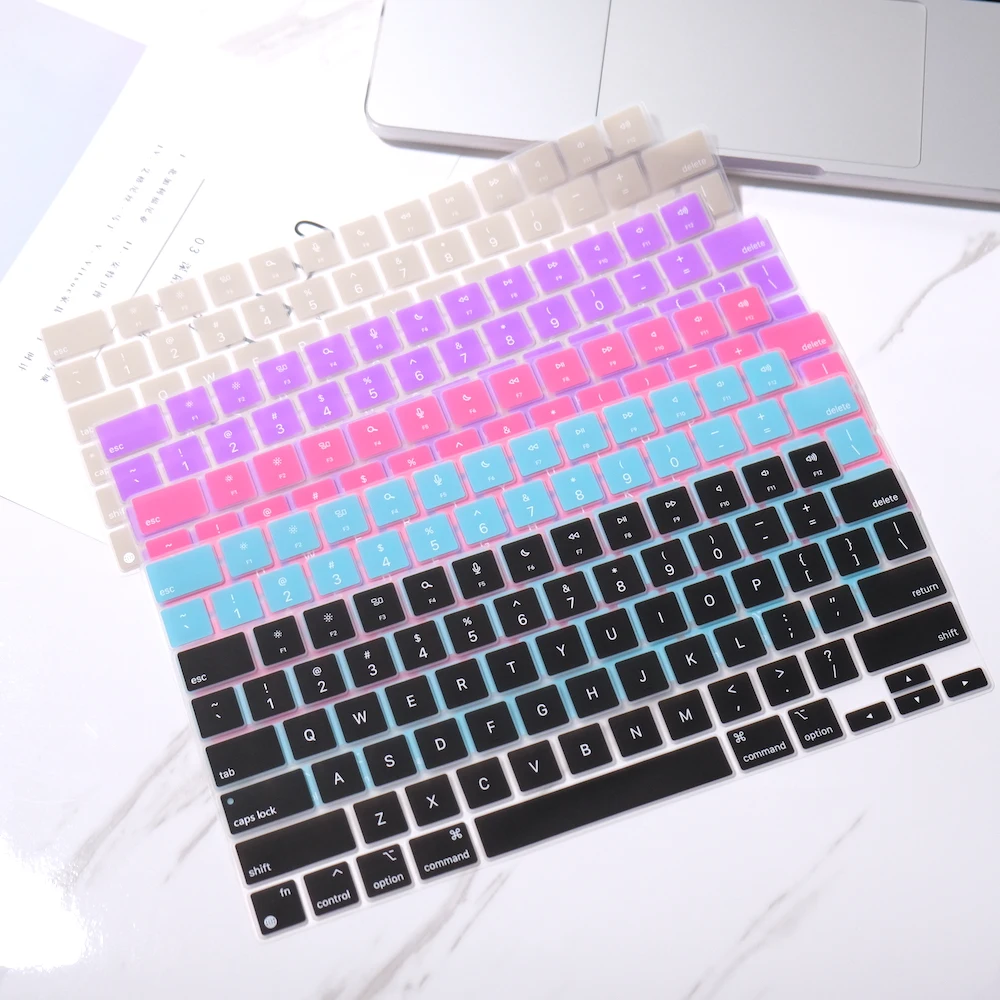 Pellicola protettiva per tastiera impermeabile con layout americano in silicone per il nuovo MacBook M4 M3 M2 M1 adesivi per tastiera con chip Pro 14 16 A3112 A3401 A3403