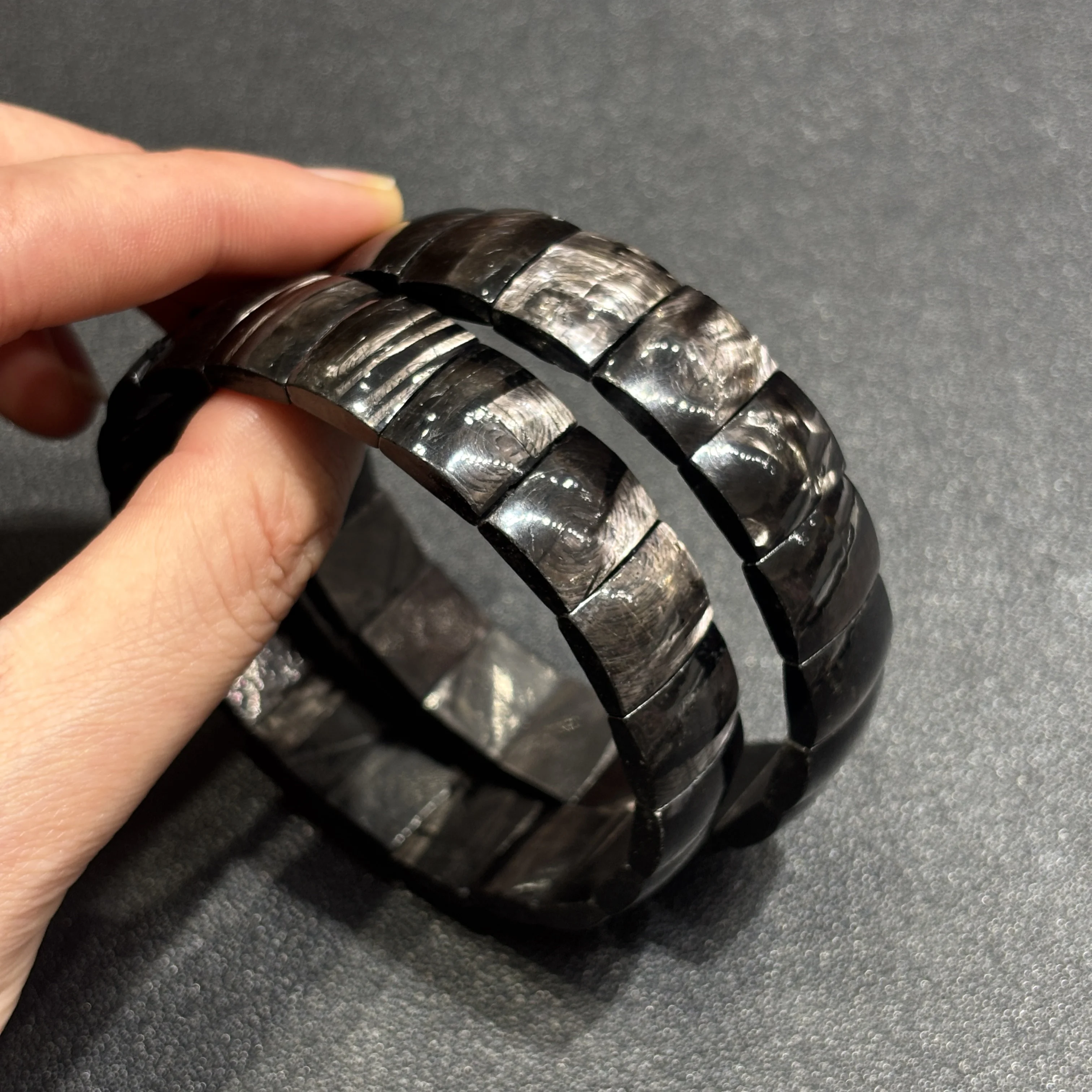 

Natural Hypersthene Tablet Bead Bracelet, Elastic Stretch Band, Aesthetic Fashion Accessories,Luxury Crystal Look,Daily wearing