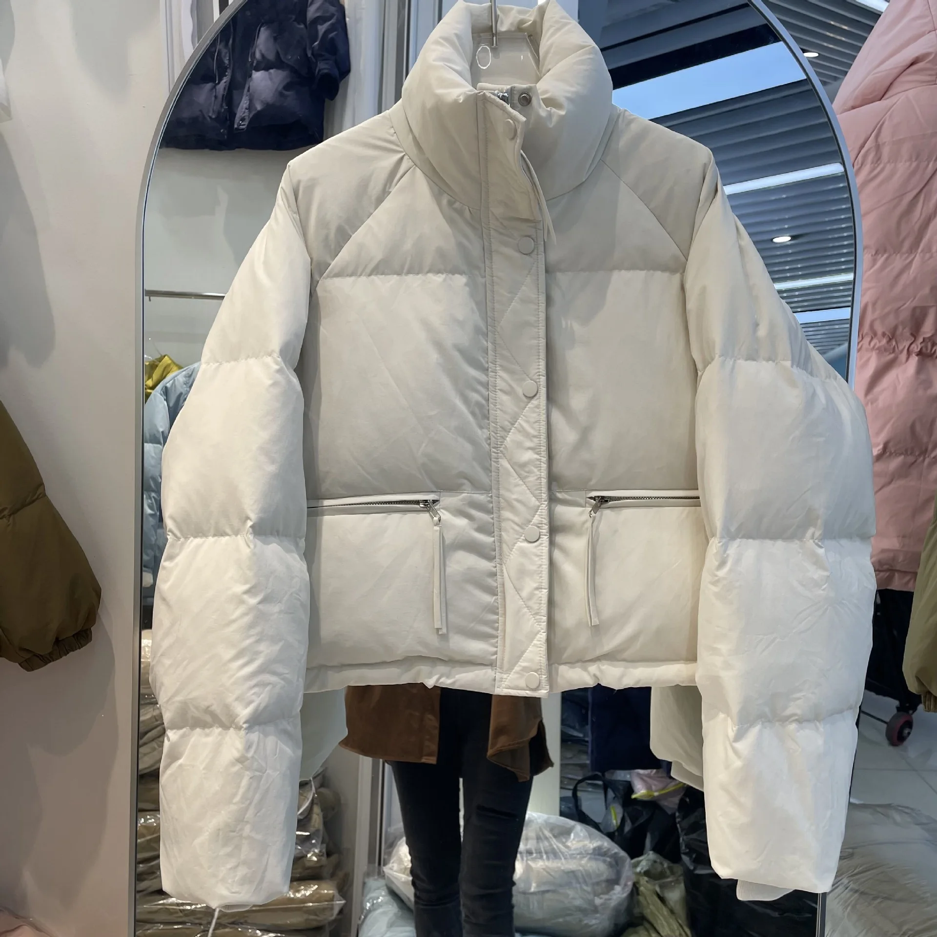 New Down Suit Women's Short Standing Collar Winter Coat Korean Edition Thickened Solid Color Jacket White Duck Down Bread Coat