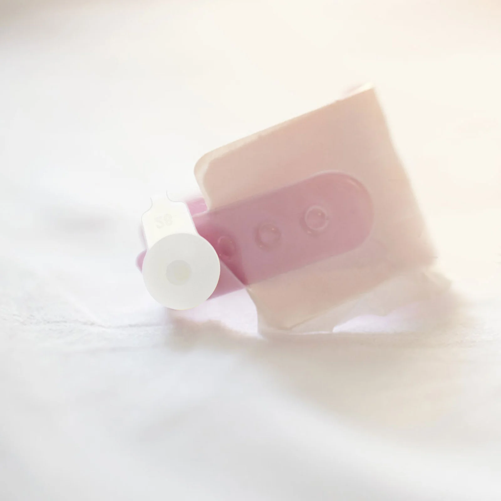 

200Pcs Wristband Buckles for Plastic Id Bracelets Snap-Lock Closure Secure Comfortable Medical Patient Monitoring Event