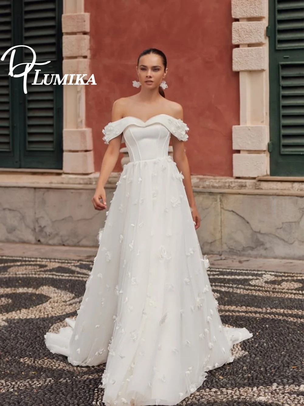 

Elegant Off-Shoulder Petal-Overlay Wedding Dress 2026 Romantic 3D-Flower Bridal Gown Fashion A-Line Floor-Length Bridal Dress Ro