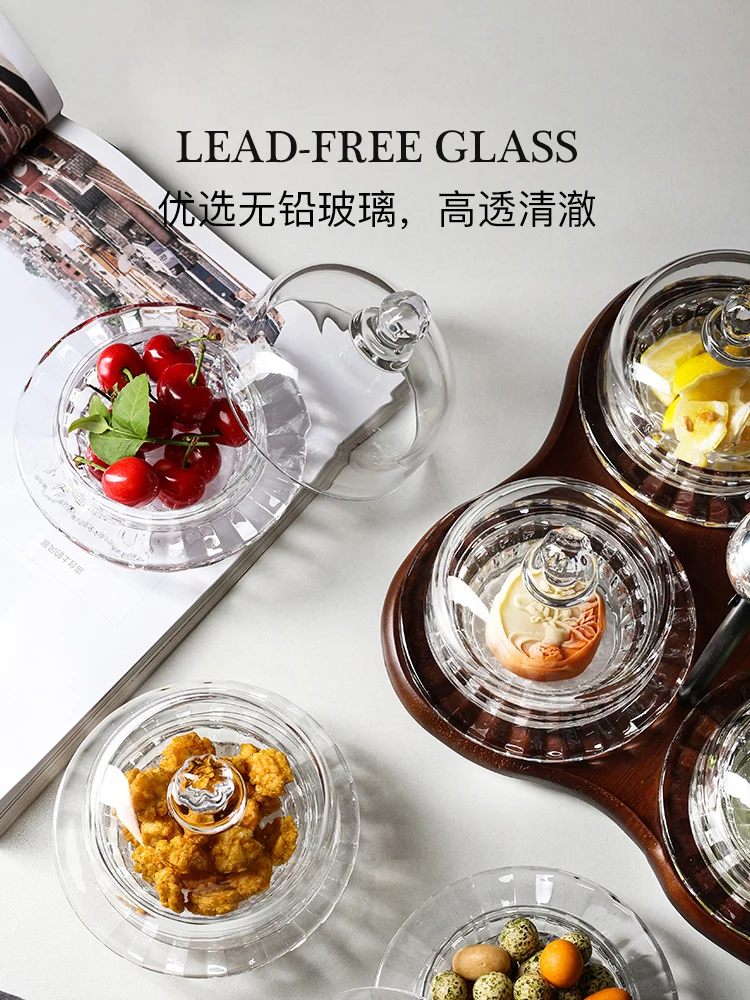 Light luxury Chinese refreshment tray, snack tray, high-value snack platter, transparent glass fruit tray, wooden tray.