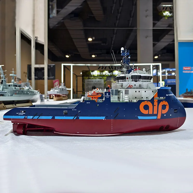

Горячая новинка 2026: Радиоуправляемый буксир Dutch ALP Future-class (масштаб 1:150) — готовый набор для сборки модели океанского буксира с дистанционным управлением