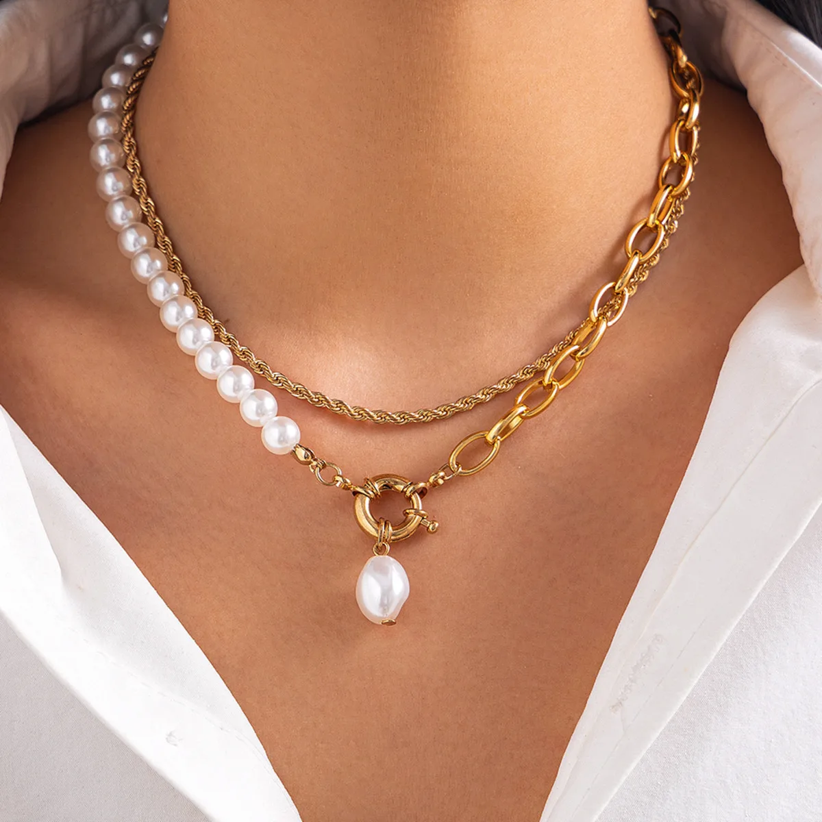 

Ingemark 2Pcs/Set Multilayer Gold Color Twisted Chain Necklace Women Vintage Baroque Imitation Pearl Pendant Choker Neck Jewelry