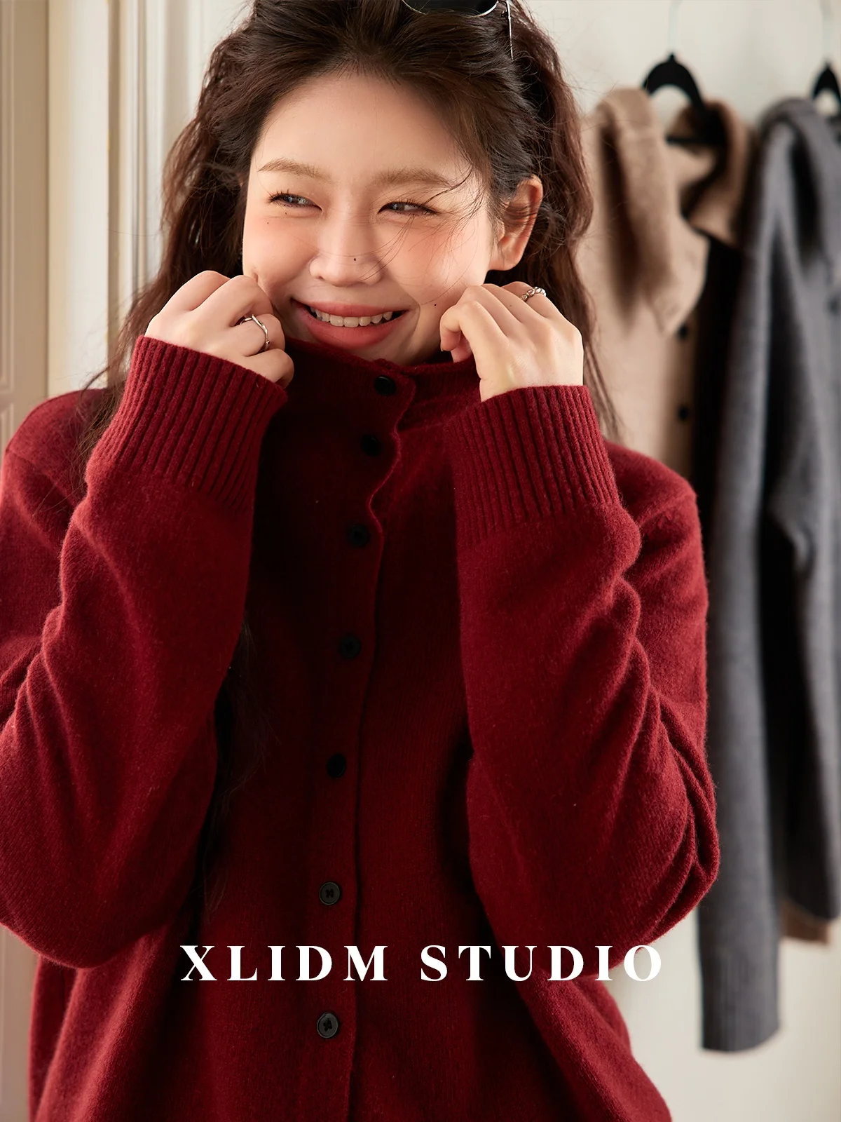 

Женский вязаный шерстяной кардиган XLIDM большого размера с двойным воротником, универсальный, зимний, модный, повседневный, с длинными рукавами, свободного кроя