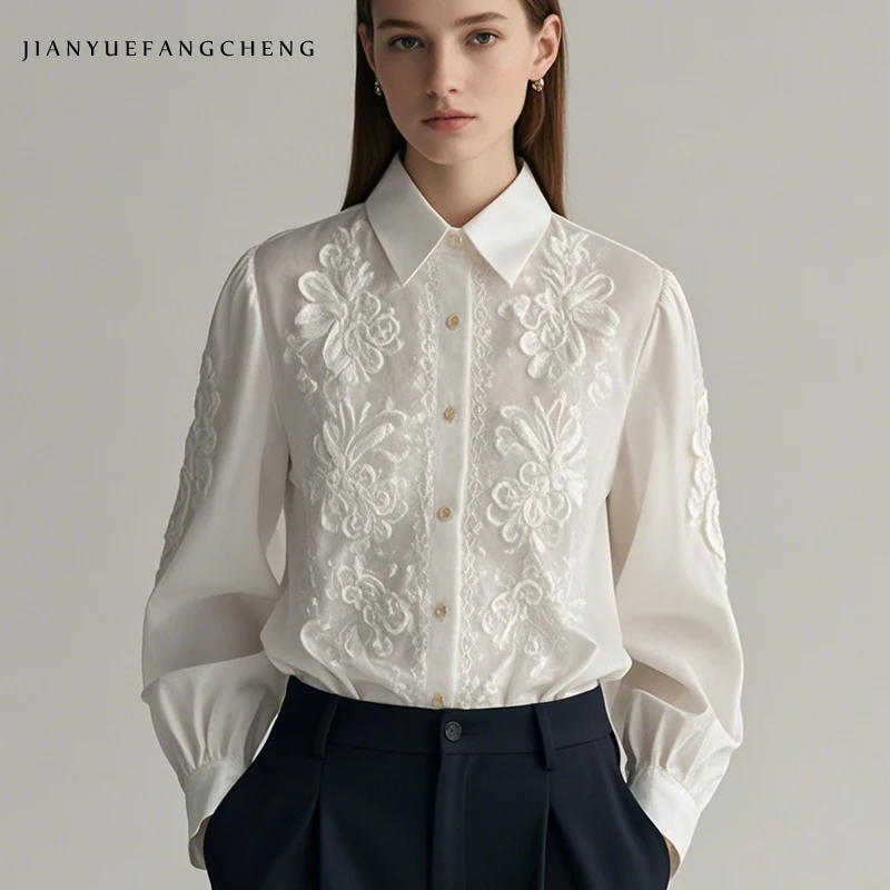 

Весна 2025 г., женская высококачественная белая рубашка - блузка на пуговицах с длинными рукавами и вышивкой, воротник, свободный офисный топ