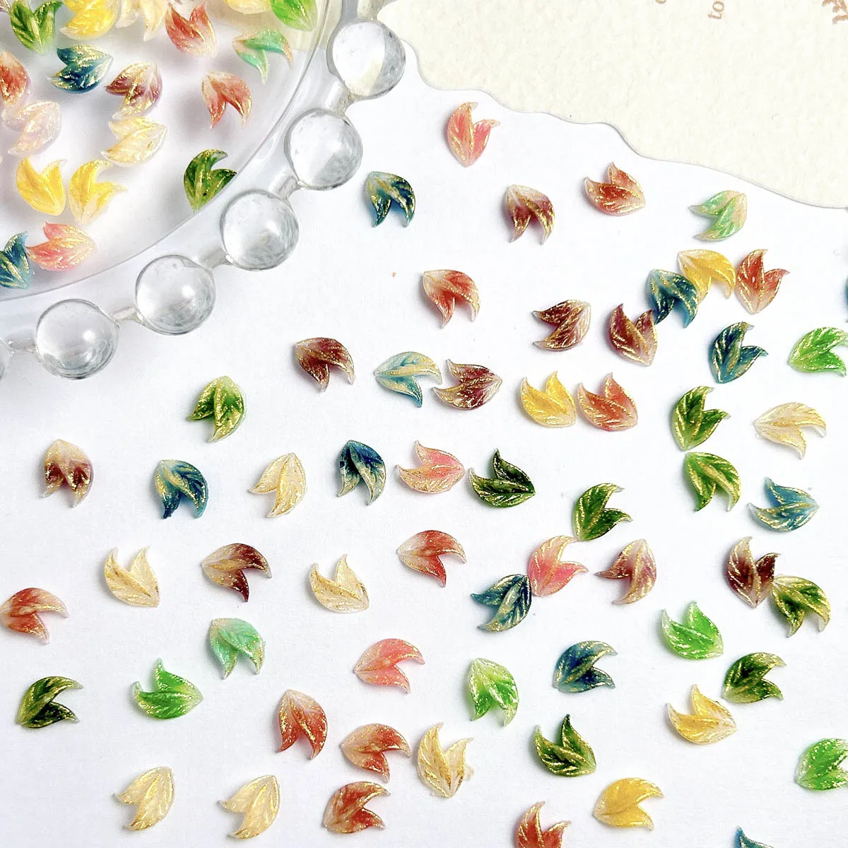 

50PCS New Creative Double Leaf Nail Charms Luminous Simulated Colorful Leaf Gold Foil Inlaid Resin Nail Art Decorations DIY Nail