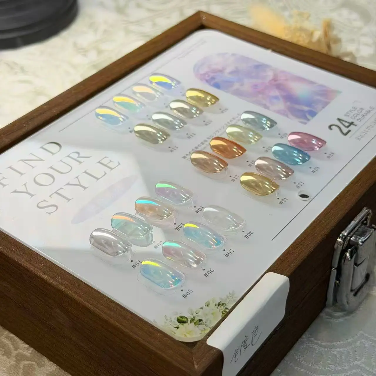2026 New 24 Colors Multicolor Magic Mirror Powder Aurora Powder Set High Quality Nail Art Kit Fashion Metallic Feel Nail Salon