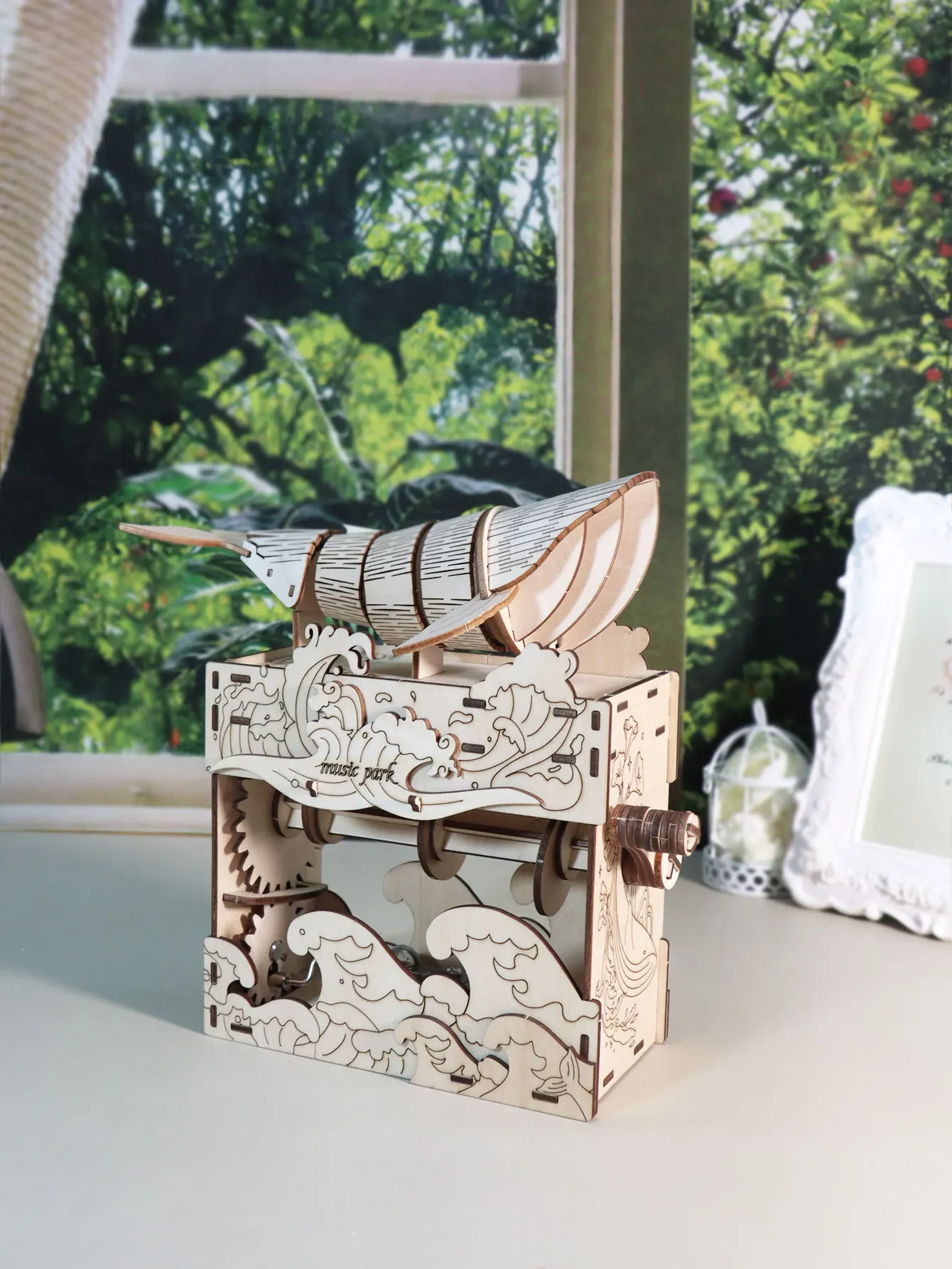 Handwal-Spieluhr 3D-Holzpuzzle für Erwachsene, Bausatz, Geschenk für Feiertage, Geburtstage, Weihnachten – Detail 1