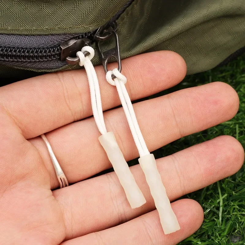 24-1pcs Borsa da viaggio con cerniera luminosa Cerniera Anti-perdita Corda di ancoraggio Tenda da esterno Zaino Anello di trazione Corda Fibbia Accessori pendenti
