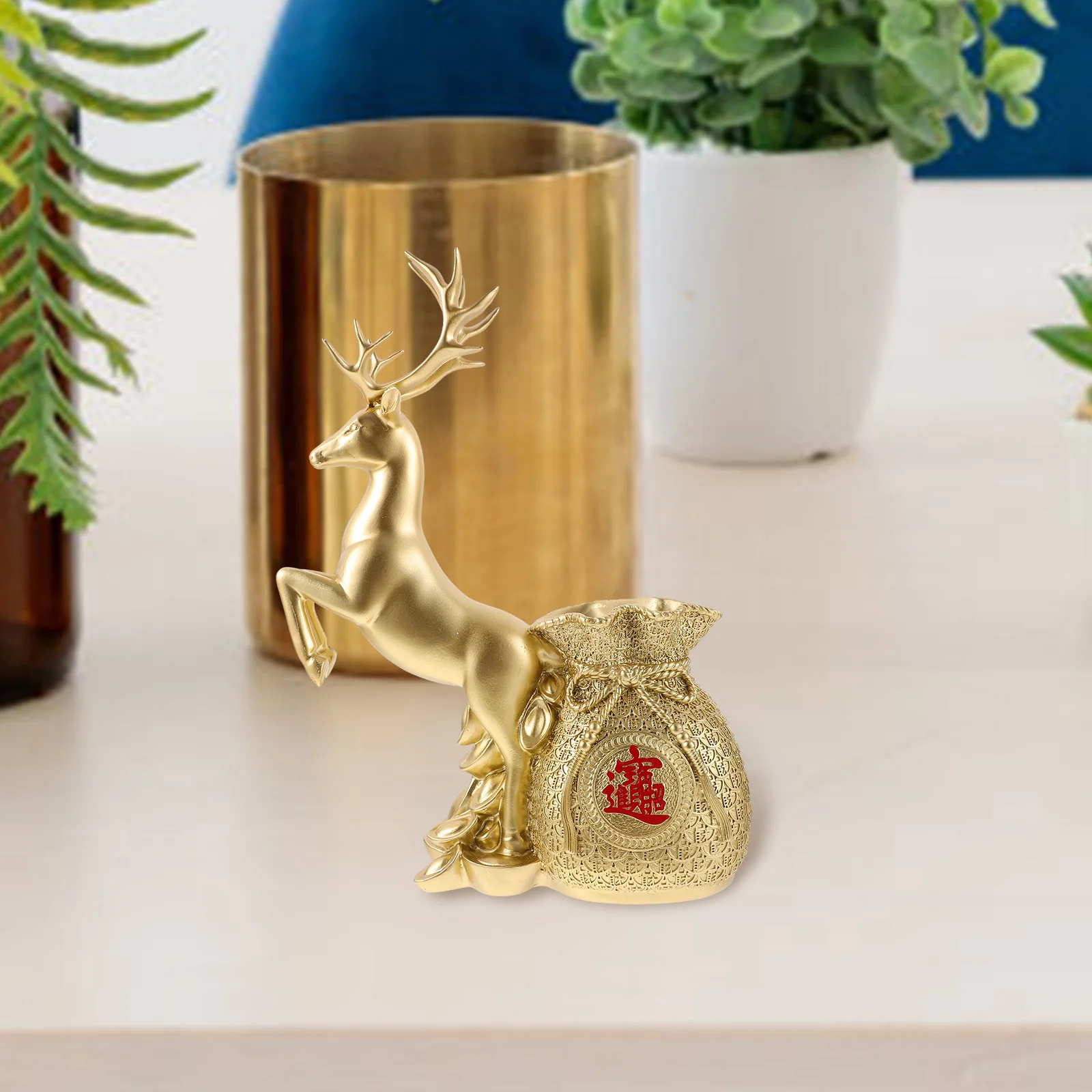 

Golden Deer Blessing Bag Statue Resin Figurine Living Room Cabinet nament Chinese Style Home Decor Lucky Pouch Statues New