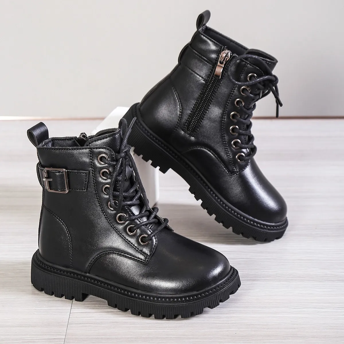 

Buckle Leather Boots for Girls 2025 New Autumn Winter Kids Riding Boots Round Toe Thick Sole Classic K-pop Girls Party Boots
