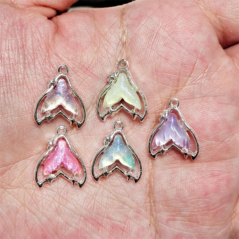 2025 neueste 100 teile/los farbe harz kern cartoon tails form legierung schwimm medaillon perlen diy schmuck kleidungsstück anhänger zubehör