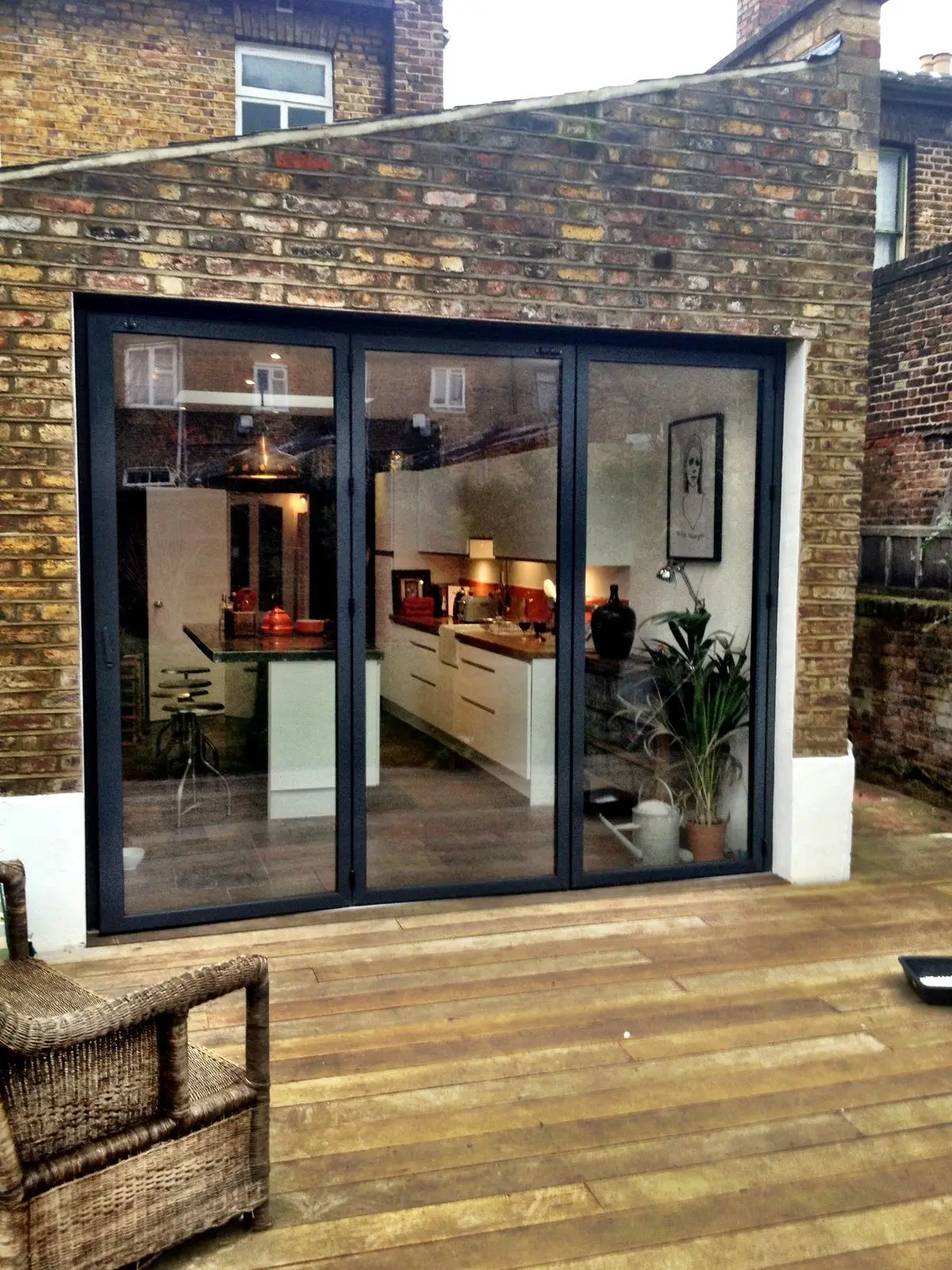 Wholesale Price Folding Glass Doors Windproof Balcony Bifold Door Exterior Accordion Aluminum Patio Door Custom Color and Size