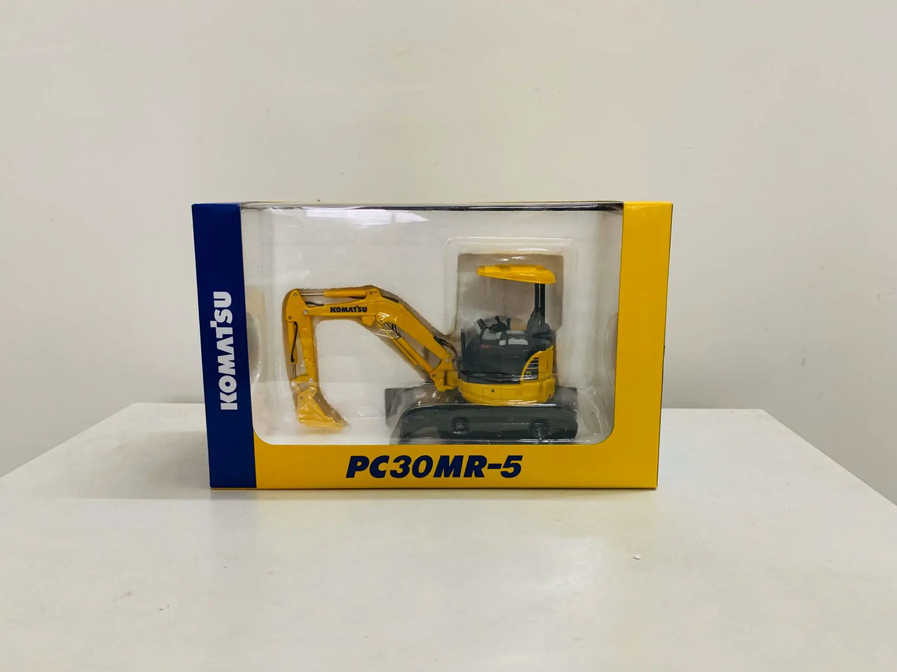 PC30Mr-5 Mini koparka hydrauliczna 1:32 skalę odlewane Model kolekcjonerski nowe w pudełku