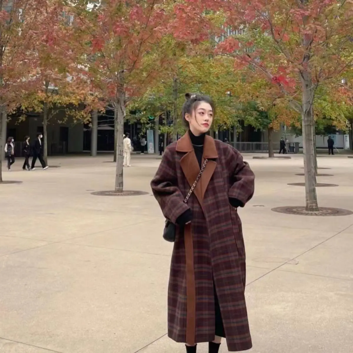 เสื้อโค้ทลายสก็อตขนสัตว์สองด้านสไตล์เรโทรสำหรับผู้หญิง ฤดูใบไม้ร่วงและฤดูหนาว สไตล์ใหม่แบบเฮปเบิร์น ความยาวปานกลาง