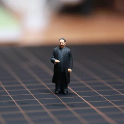 King Toys 1:64 1:87 1:43 Figurines Scale Model Resin Chairman Deng Xiaoping Dioramas Diecast Miniature Collection 027