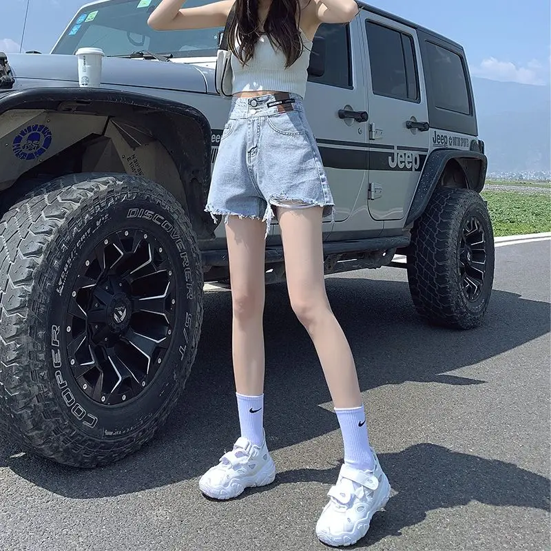 High Waisted Denim Shorts for Women's Summer Slim 2024 New Loose Wide Leg Slimming A-line Spicy Girl Hot Pants