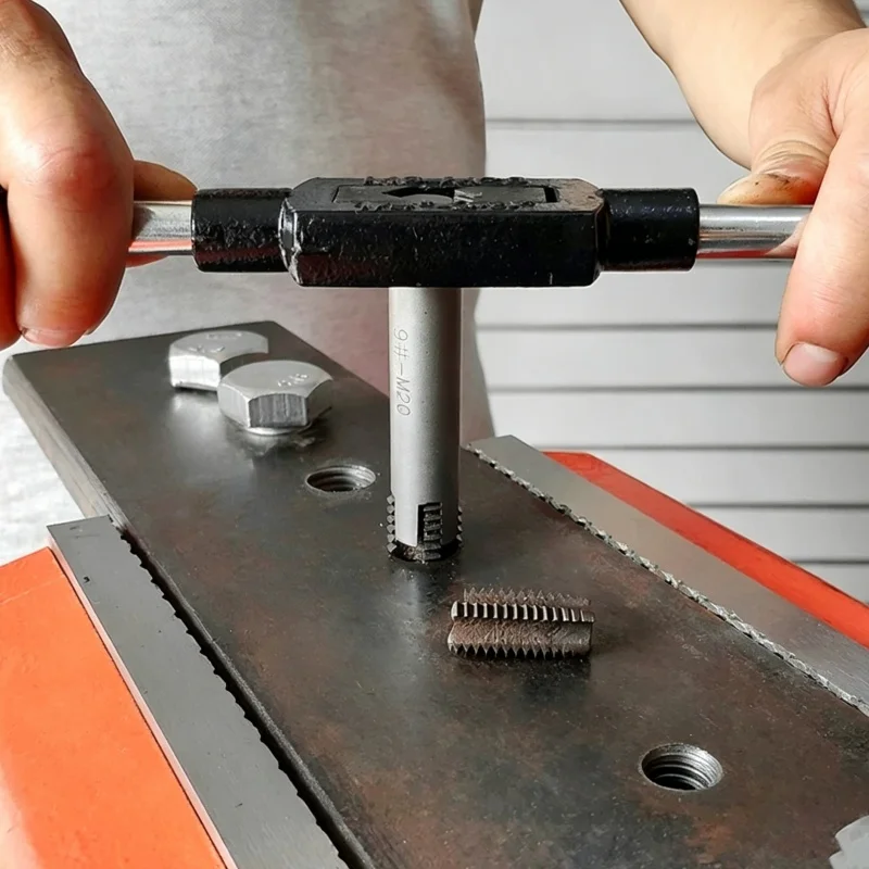 1PC Damaged Screw Tap Extractor M4-M16(1#-8#) Broken Screw Tap Remover Tool Wrench Drill Bit Broken Tap Extractor Hand Tools