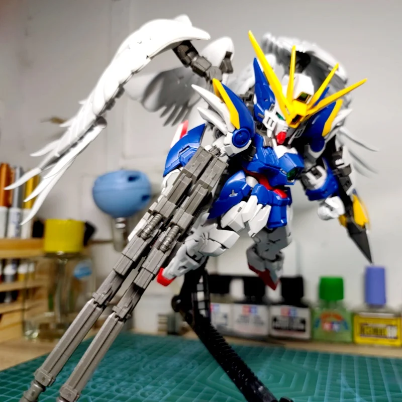 재고 있음 Mgsd 백설공주 에이 엔젤 윙즈 제로 모델 키트 로봇 조립 장난감 특징 클레이트 색상 구성 데칼 포함 박스 포장