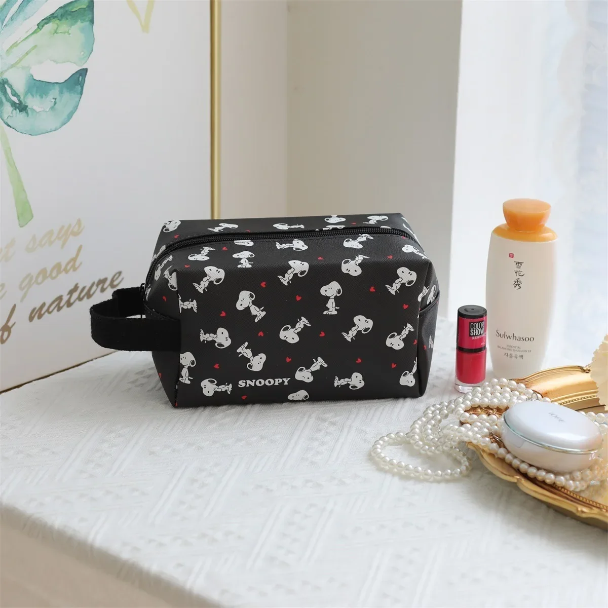 Bolsa de maquillaje con estampado de Snoopy Anime para mujer, bolsa de aseo de viaje de mano, de cuero, portátil, de gran capacidad